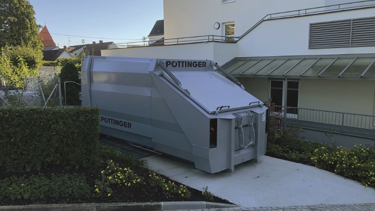 PÖTTINGER PRESSCONTAINER for the Hospital in Sierning/Austria